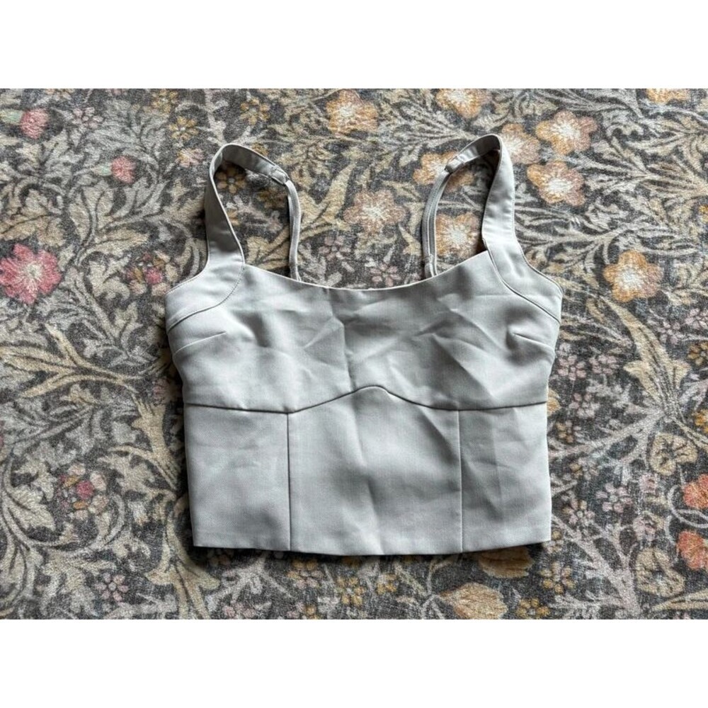 Abercrombie & fitch medium taupe going out top crop tank NWT